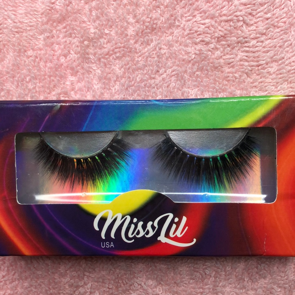 Eyelashes